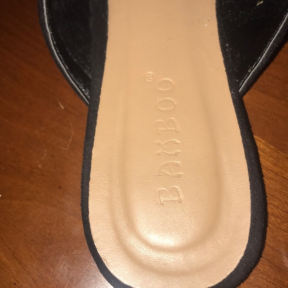 Mules - Picture 2 of 4